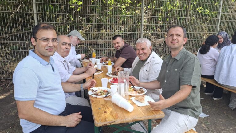 Opferfest-Begegnung der Balkan-Gemeinschaft in Duisburg – Eindruck vom Festtreffen